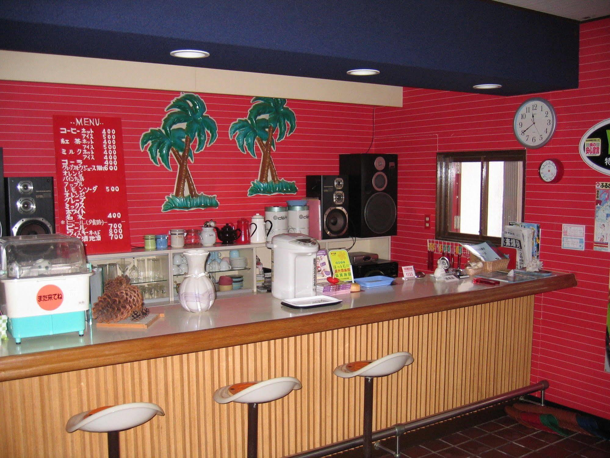 Pension Croissant Wajima Buitenkant foto